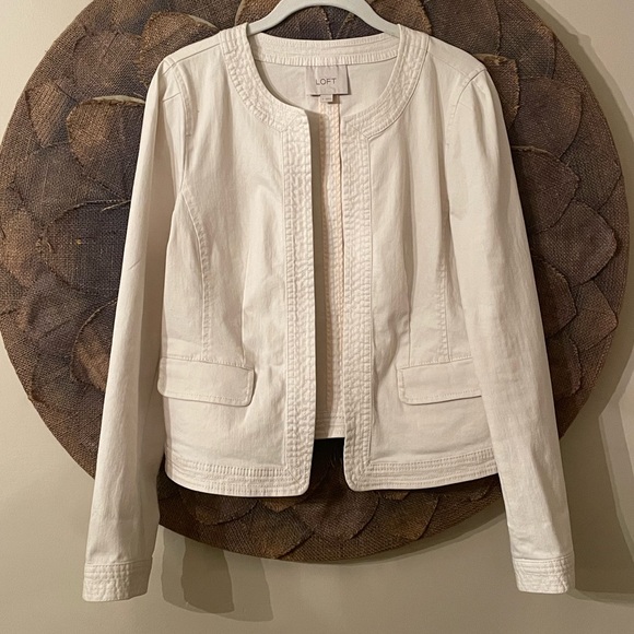 LOFT Jackets & Blazers - Loft Cream Open Blazer Jacket